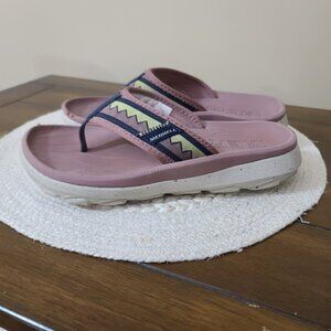 Women's Hut Ultra Flip Flop